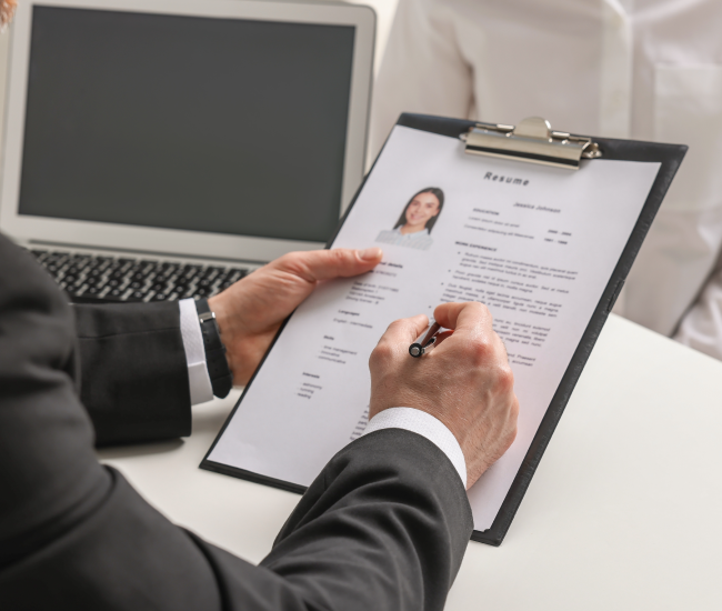 entrevista laboral carrera técnica de Recursos humanos - IDAT